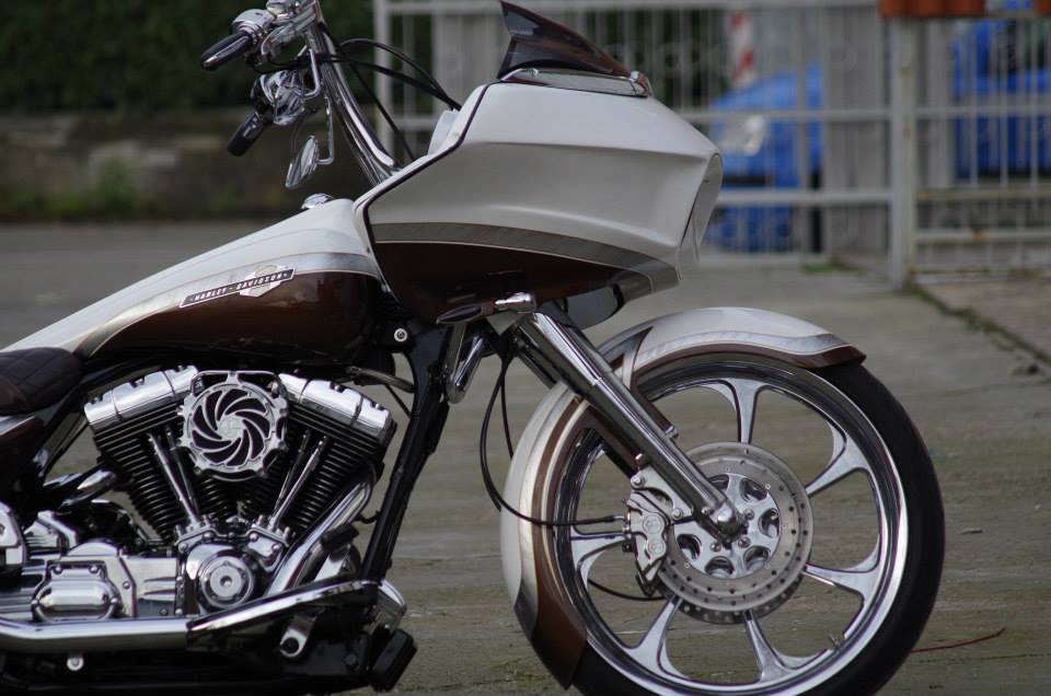 Harley Davidson  - 98