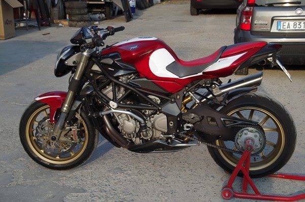 MV Agusta - 17