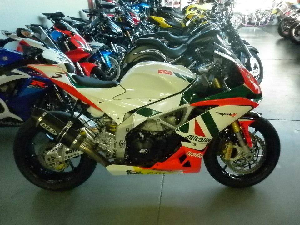 aprilia - 16