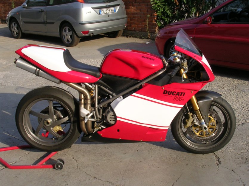 Ducati - 111