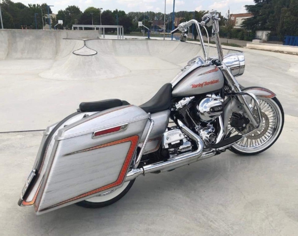 Harley Davidson  - 13