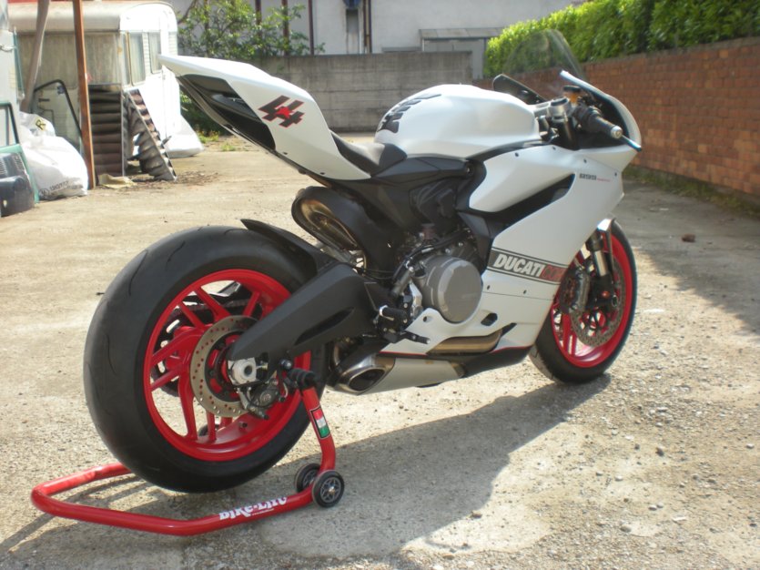 Ducati - 110